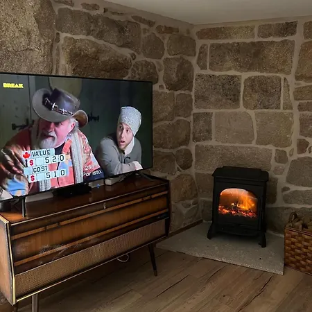 House With Saltwater Pool - Charming In The Douro Valley