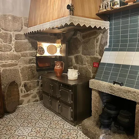 Prázdninový dům House With Saltwater Pool - Charming In The Douro Valley *