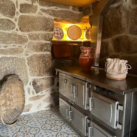 House With Saltwater Pool - Charming In The Douro Valley *