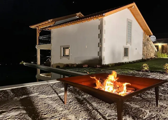 House With Saltwater Pool - Charming In The Douro Valley 펜션 친파에스