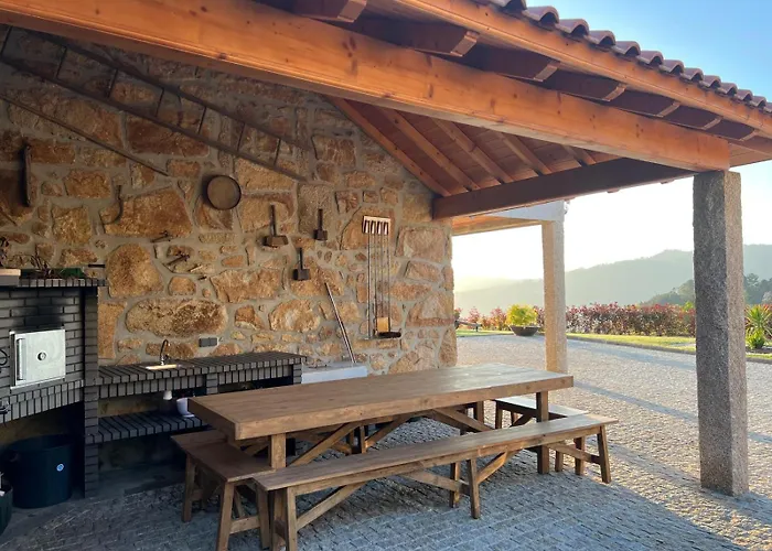 펜션 House With Saltwater Pool - Charming In The Douro Valley 친파에스