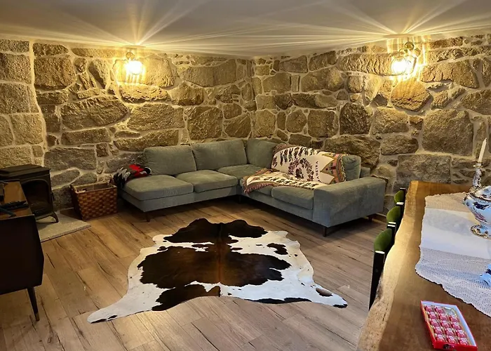 펜션 House With Saltwater Pool - Charming In The Douro Valley *