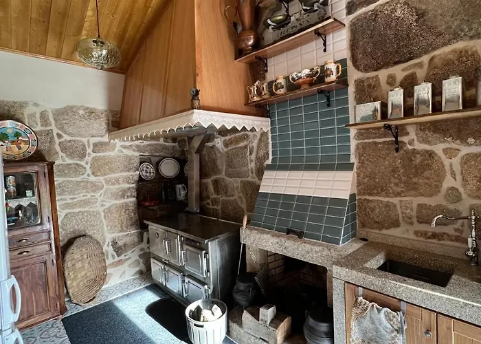 House With Saltwater Pool - Charming In The Douro Valley 펜션 친파에스