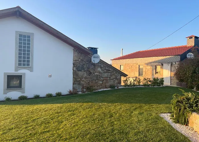 House With Saltwater Pool - Charming In The Douro Valley 펜션