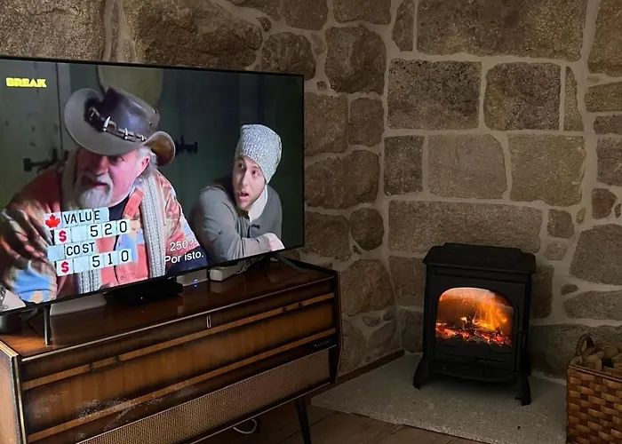 House With Saltwater Pool - Charming In The Douro Valley