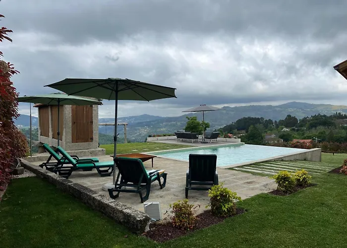 House With Saltwater Pool - Charming In The Douro Valley