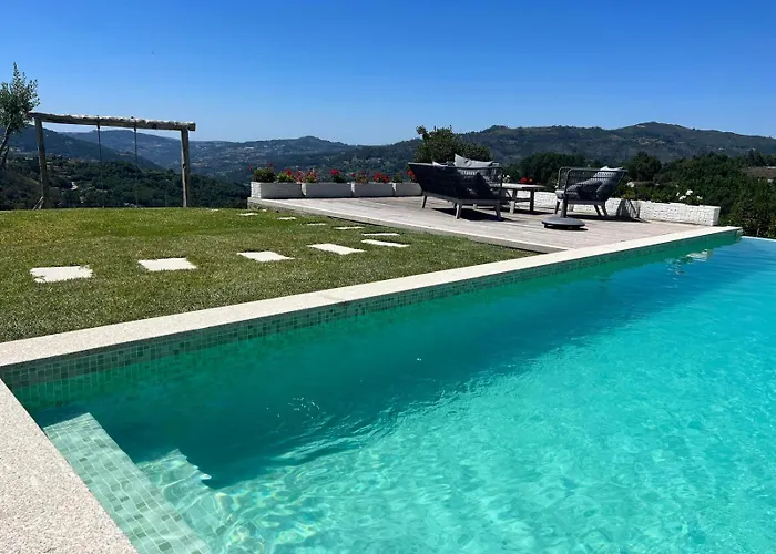 House With Saltwater Pool - Charming In The Douro Valley 펜션