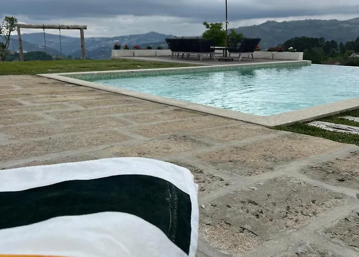 House With Saltwater Pool - Charming In The Douro Valley Cinfães