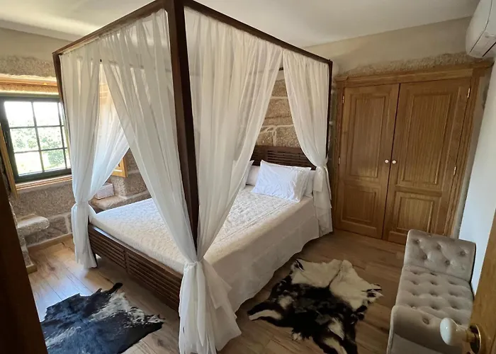 펜션 House With Saltwater Pool - Charming In The Douro Valley 친파에스