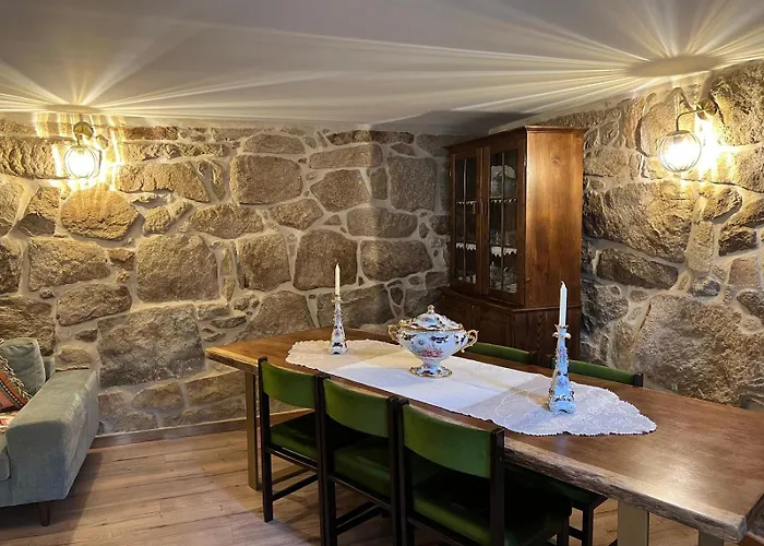 House With Saltwater Pool - Charming In The Douro Valley 친파에스