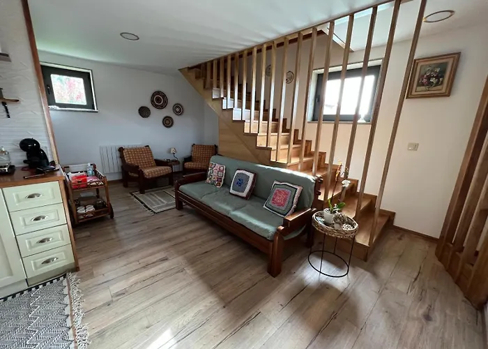 House With Saltwater Pool - Charming In The Douro Valley 펜션 *